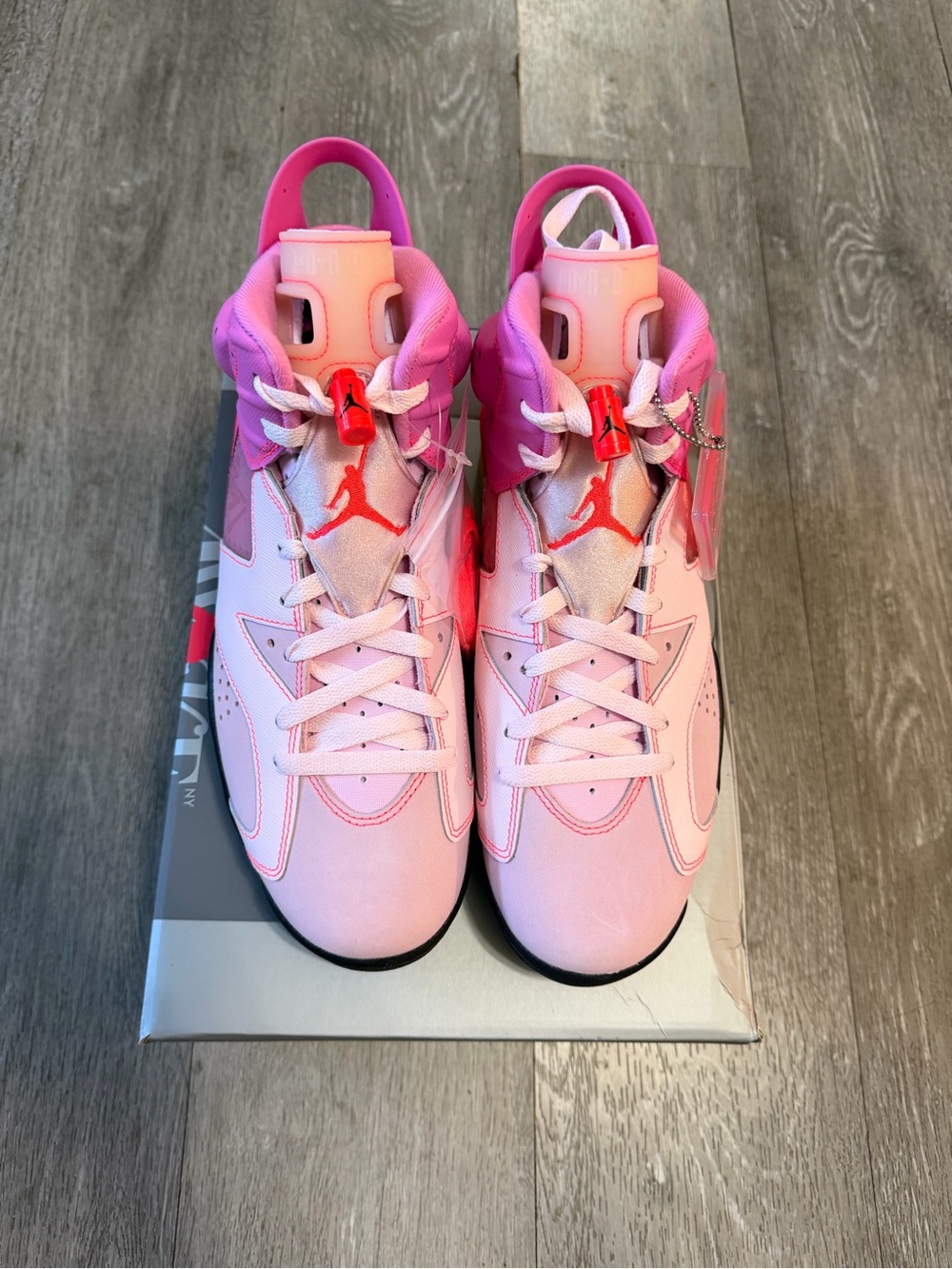 Jordan Air Jordan 6 Retro SP Awake NY Pink/Purple High Top Sneakers IQ5706-600